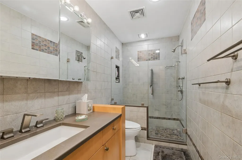 615A Oceanfront Long Beach NY 11561