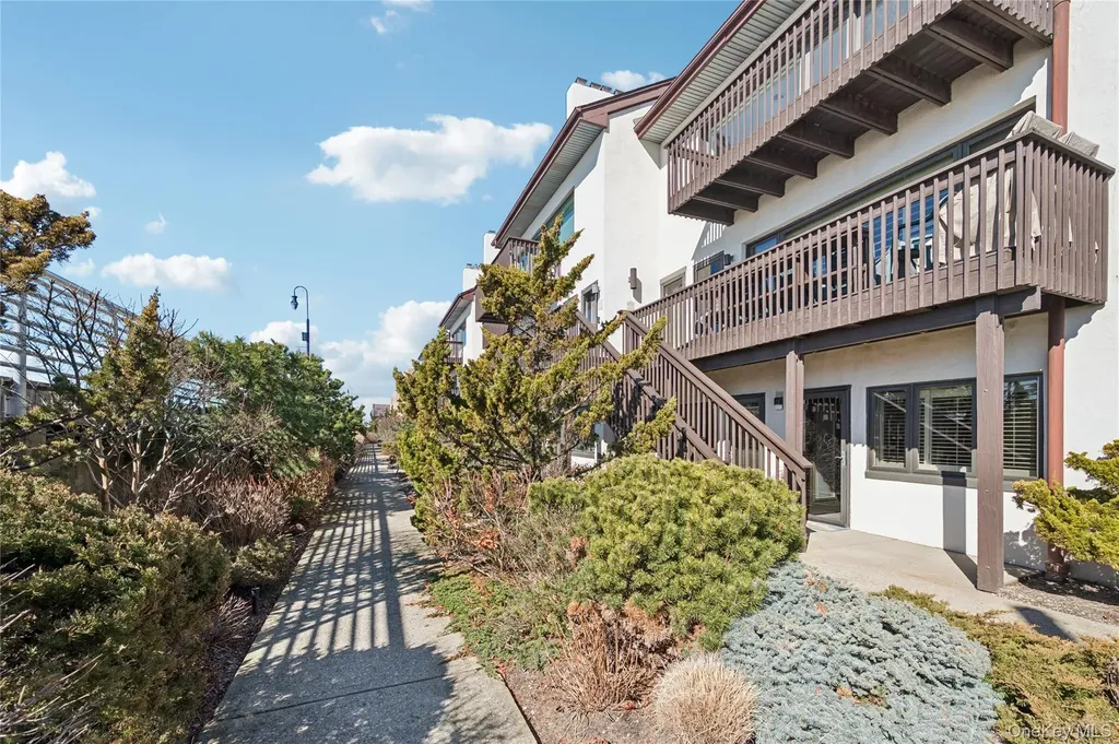615A Oceanfront Long Beach NY 11561