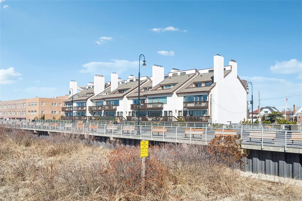 615A Oceanfront Long Beach NY 11561