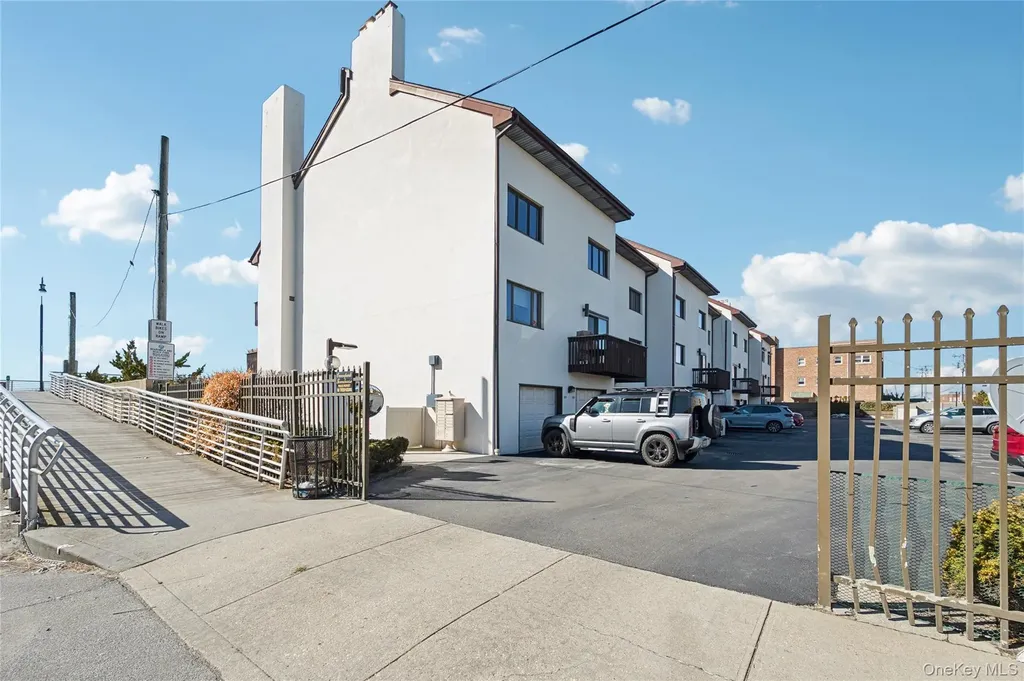 615A Oceanfront Long Beach NY 11561