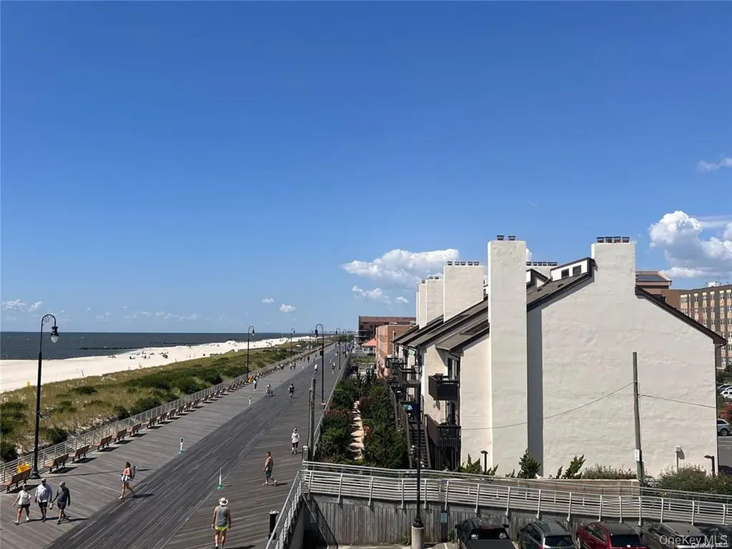 615A Oceanfront Long Beach NY 11561