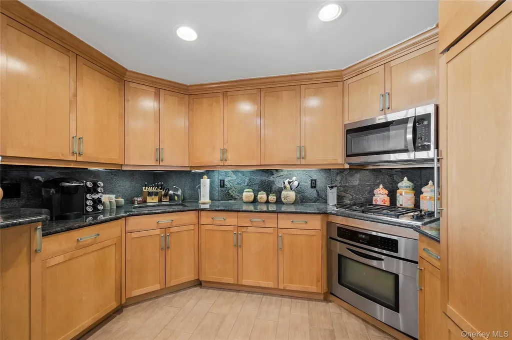 615A Oceanfront Long Beach NY 11561
