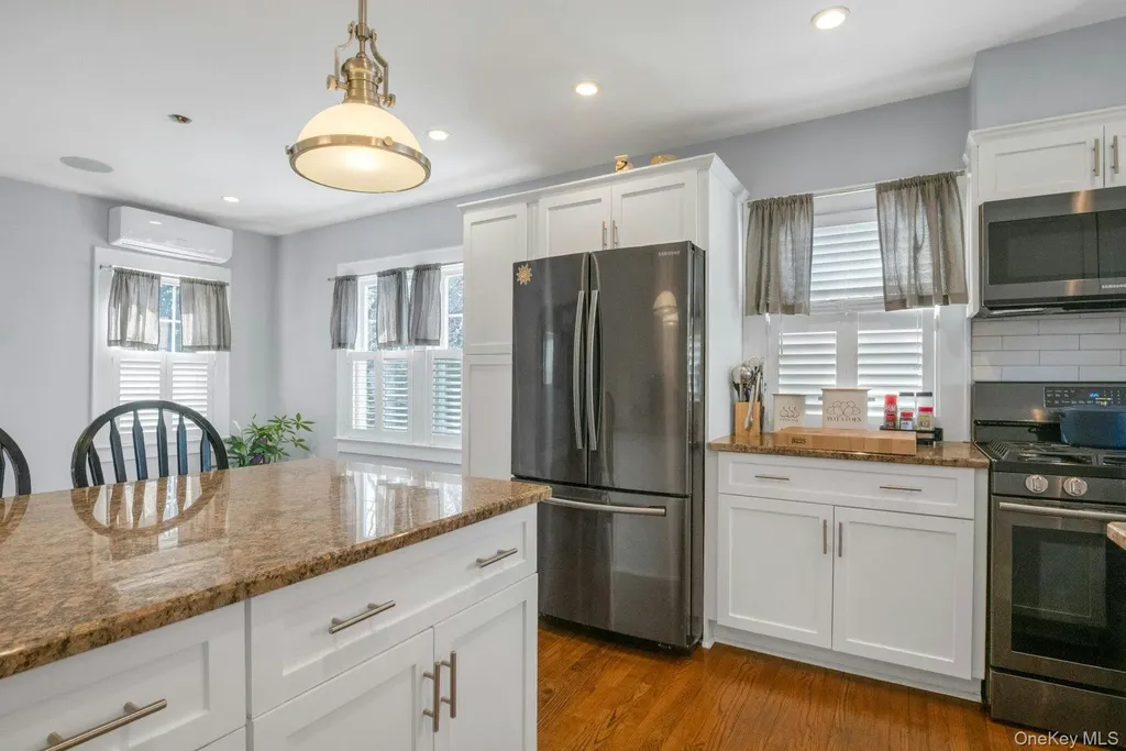 16 Robin Street Ossining NY 10562