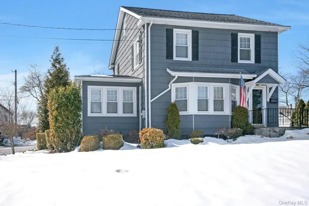 16 Robin Street Ossining NY 10562