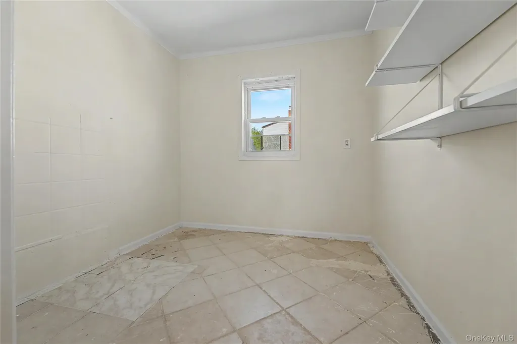 49 Malden Avenue Lynbrook NY 11563