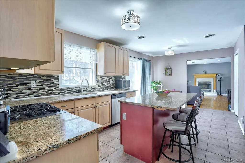 27 Red Schoolhouse Road Spring Valley NY 10977