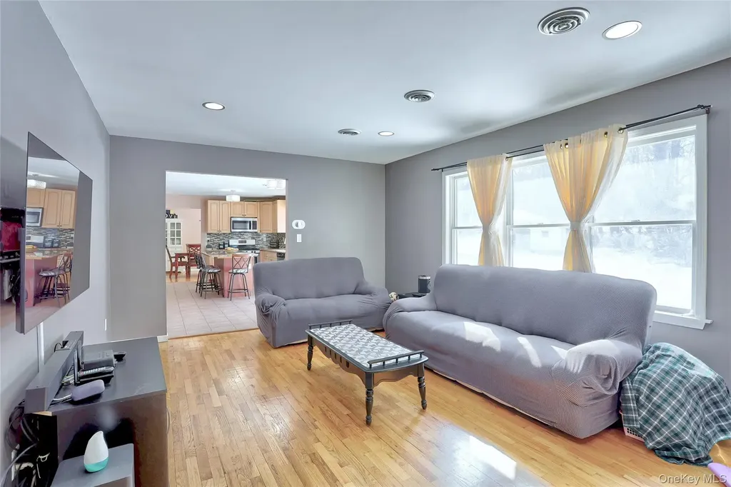 27 Red Schoolhouse Road Spring Valley NY 10977