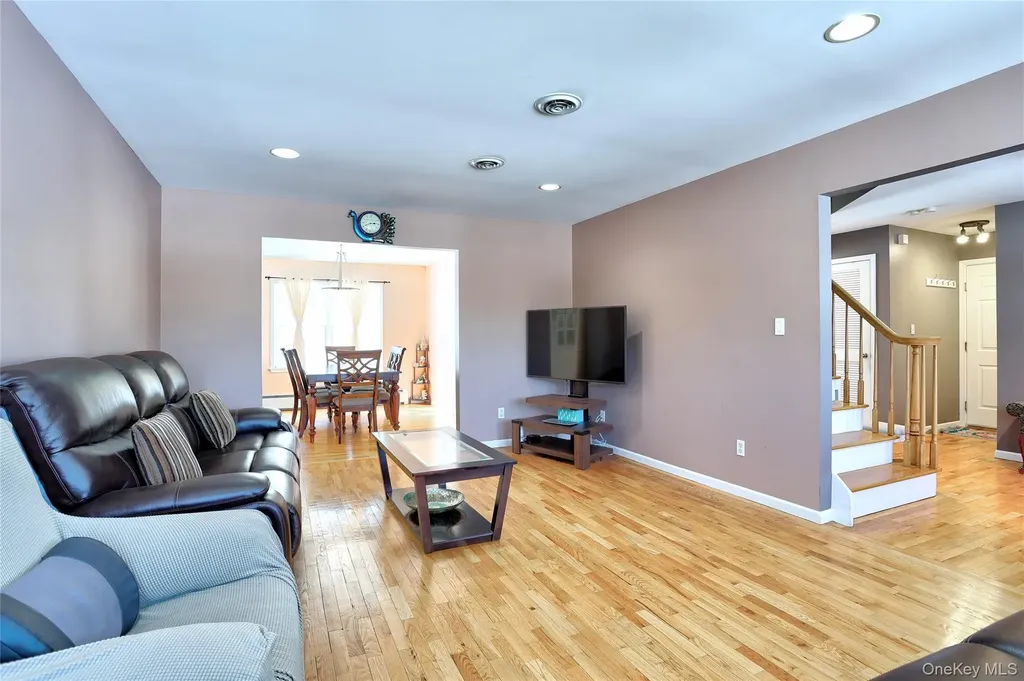 27 Red Schoolhouse Road Spring Valley NY 10977