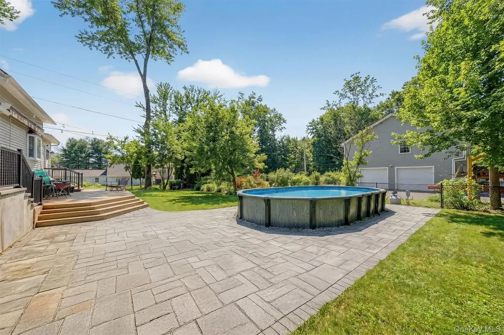 9 Java Road Patterson NY 12563