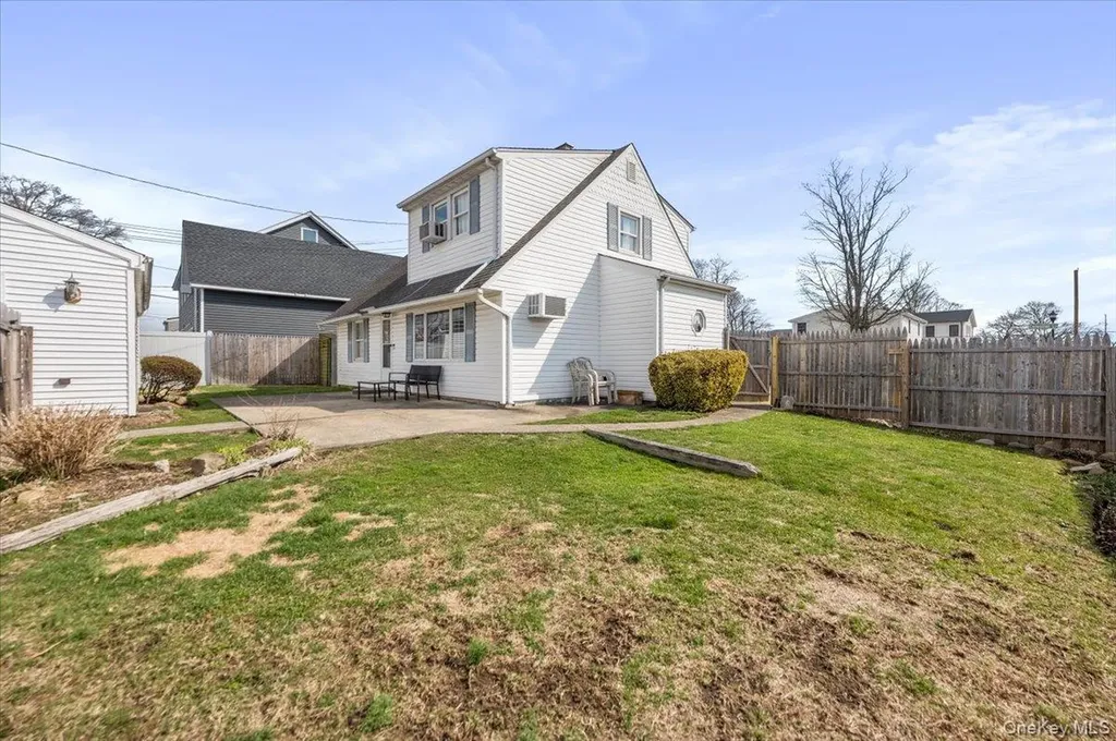 38 Celestial Lane Levittown NY 11756