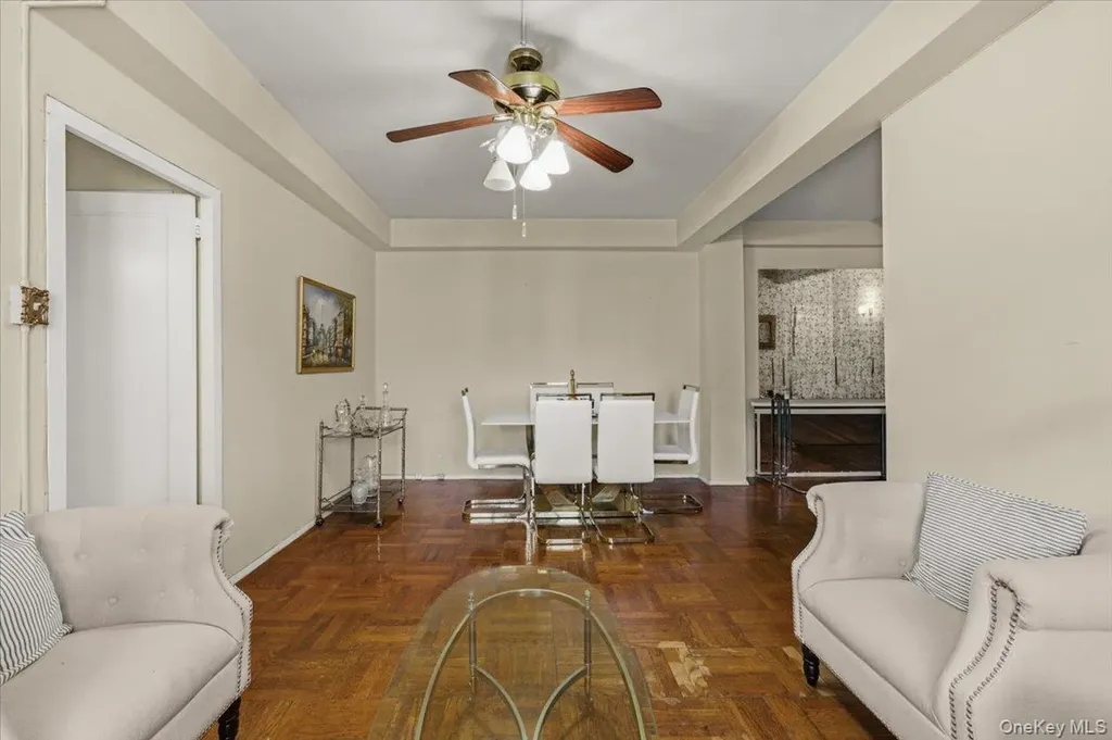 1503 Metropolitan Avenue Bronx NY 10462