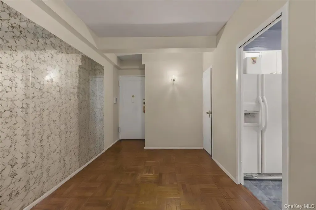 1503 Metropolitan Avenue Bronx NY 10462