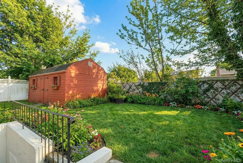 1028 Thomas Avenue Baldwin NY 11510
