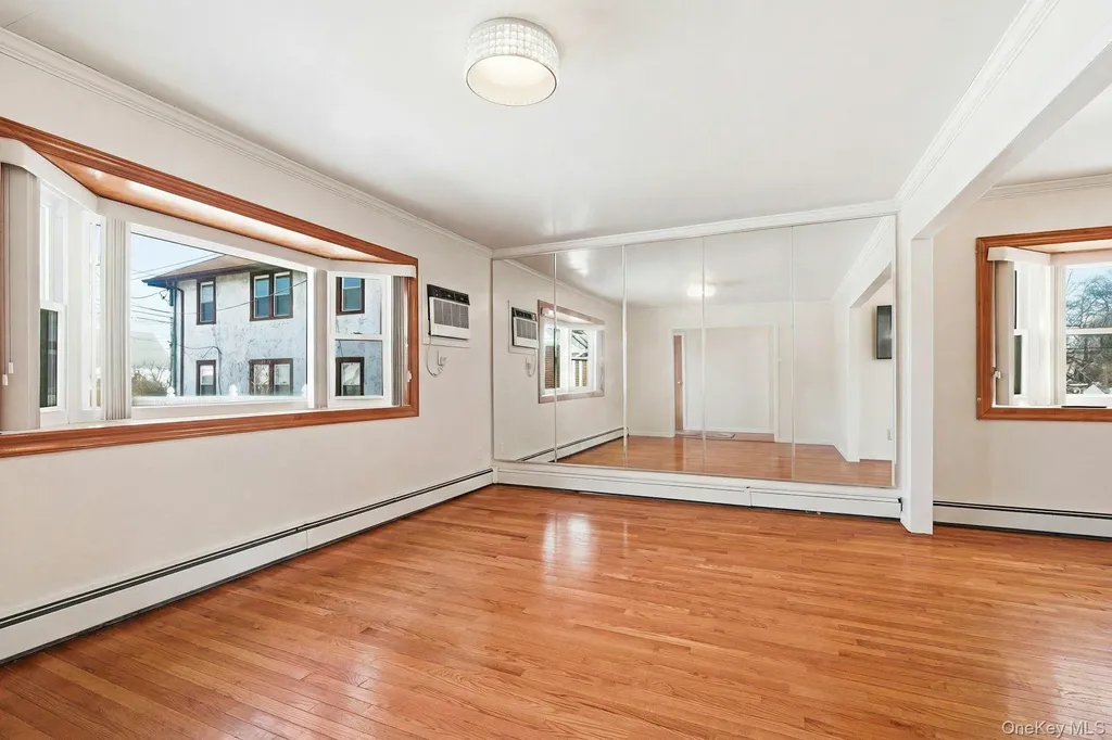 1028 Thomas Avenue Baldwin NY 11510
