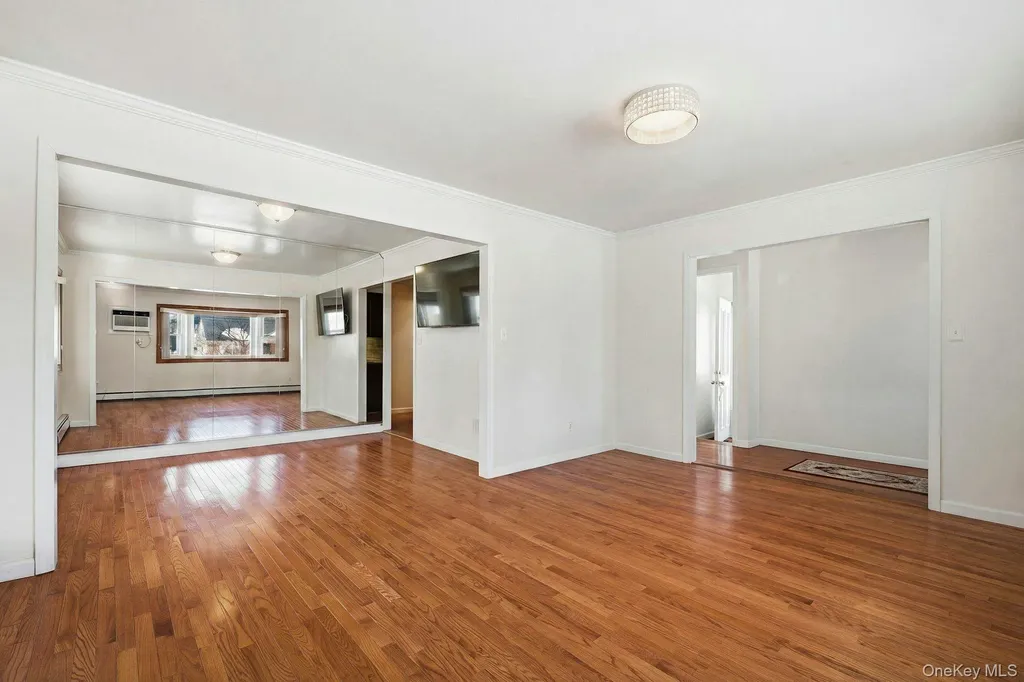 1028 Thomas Avenue Baldwin NY 11510