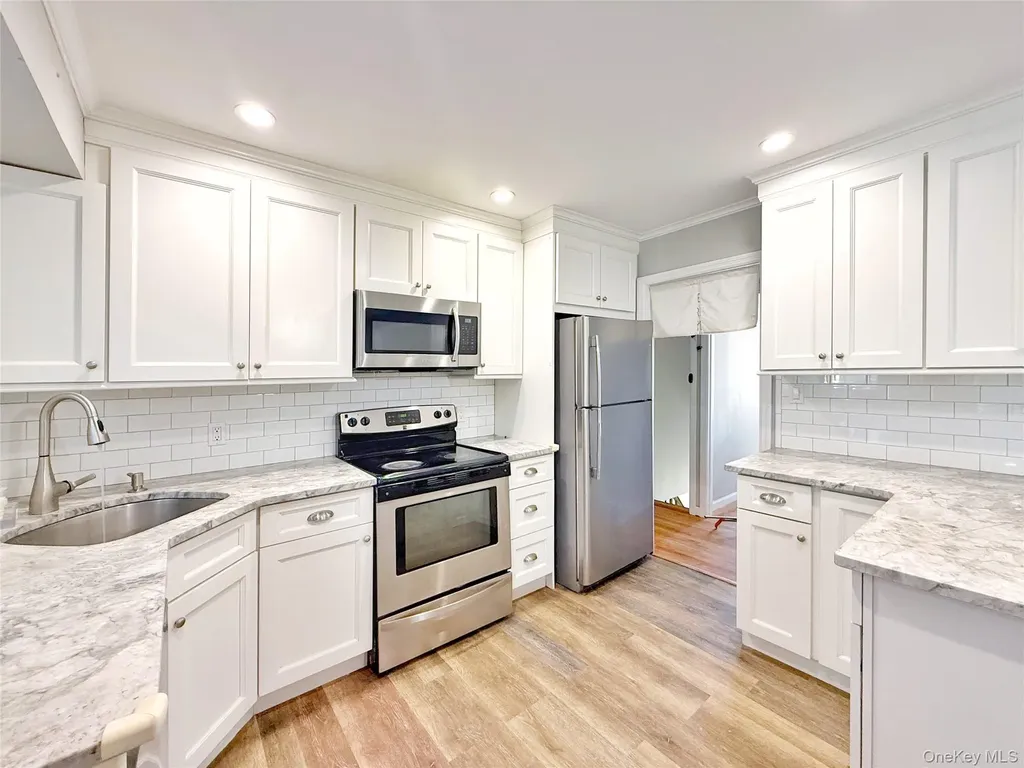 14 Willets Drive Syosset NY 11791