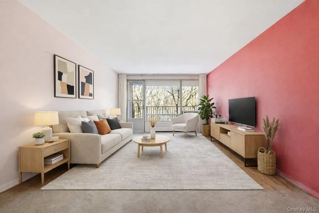 9060 Union Turnpike Glendale NY 11385