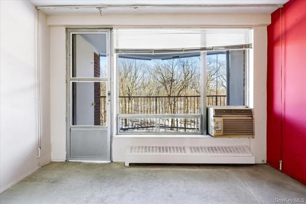 9060 Union Turnpike Glendale NY 11385