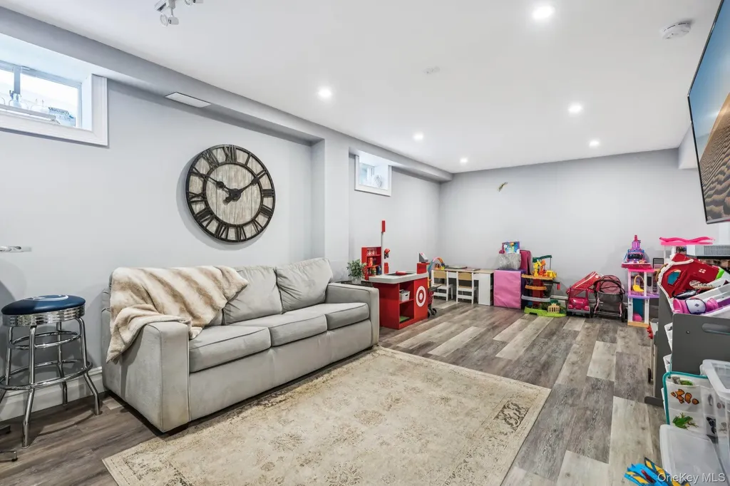 7 Freeman Avenue Nesconset NY 11767