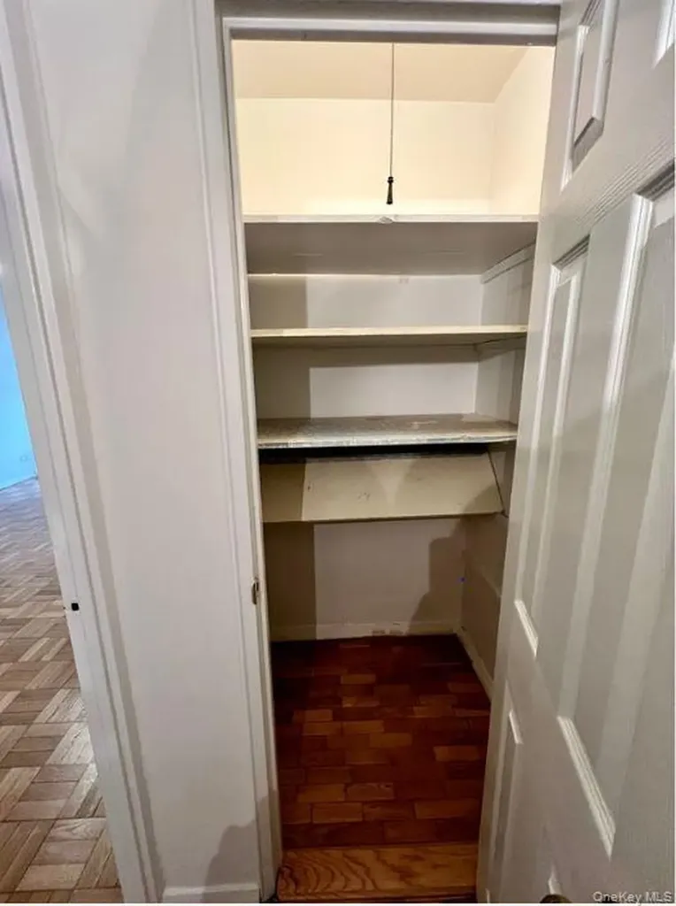 3299 Cambridge Avenue Bronx NY 10463