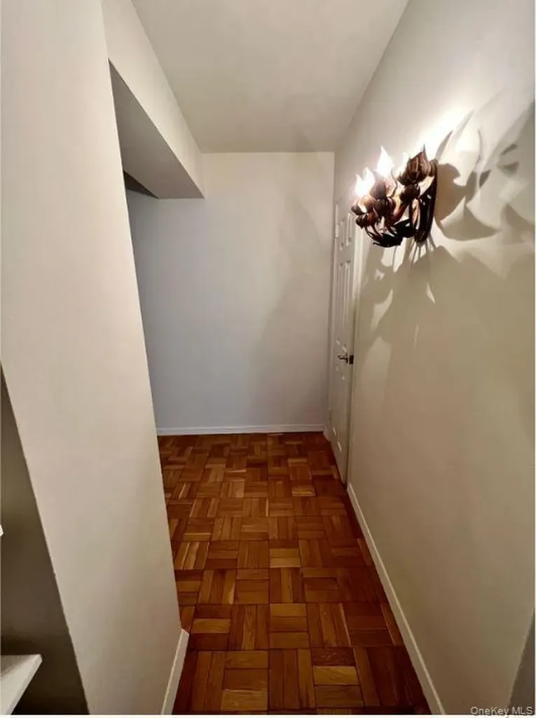 3299 Cambridge Avenue Bronx NY 10463