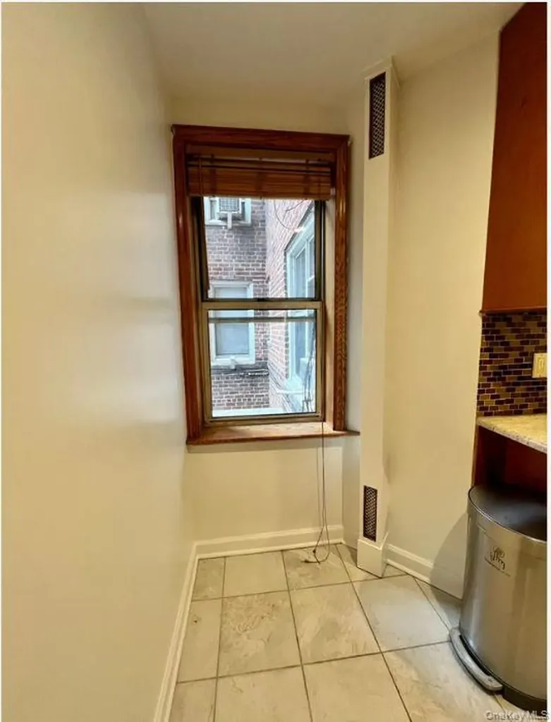 3299 Cambridge Avenue Bronx NY 10463