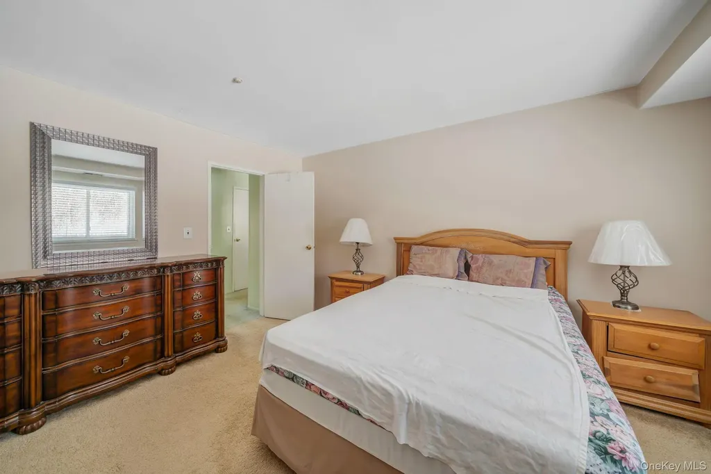 8 Juniper Court Selden NY 11784