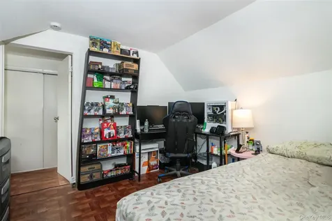 24 5th Avenue New Rochelle NY 10801