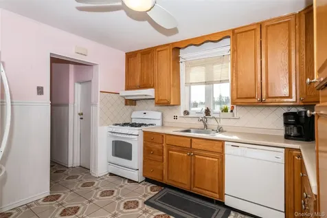 24 5th Avenue New Rochelle NY 10801