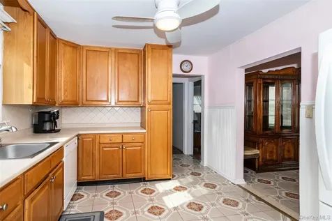 24 5th Avenue New Rochelle NY 10801