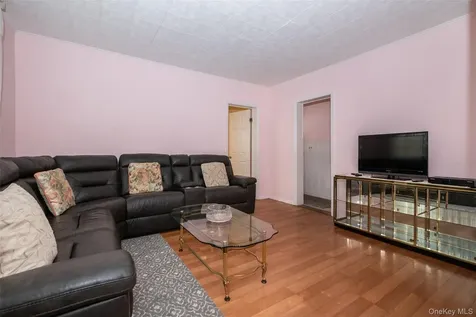 24 5th Avenue New Rochelle NY 10801