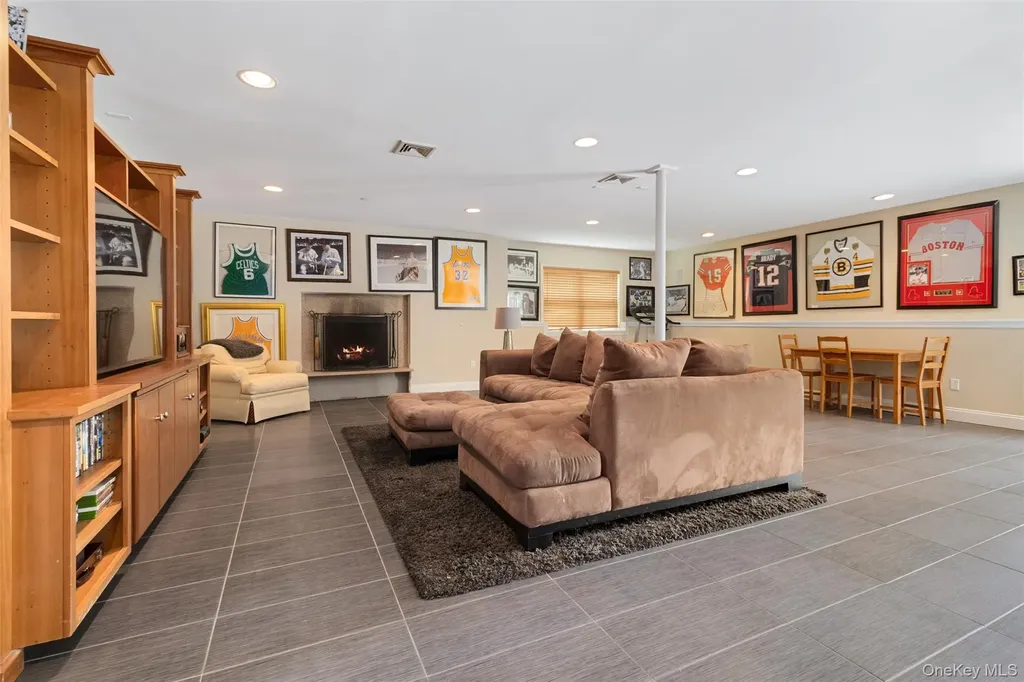 33 Hillandale Road Rye Brook NY 10573