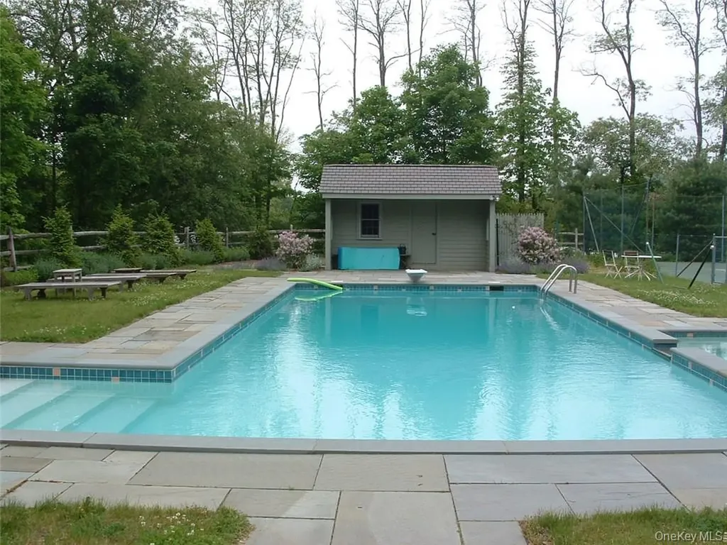 1282 Hollow Road Clinton Corners NY 12514