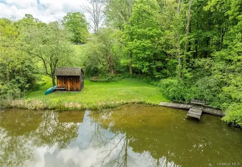 1282 Hollow Road Clinton Corners NY 12514