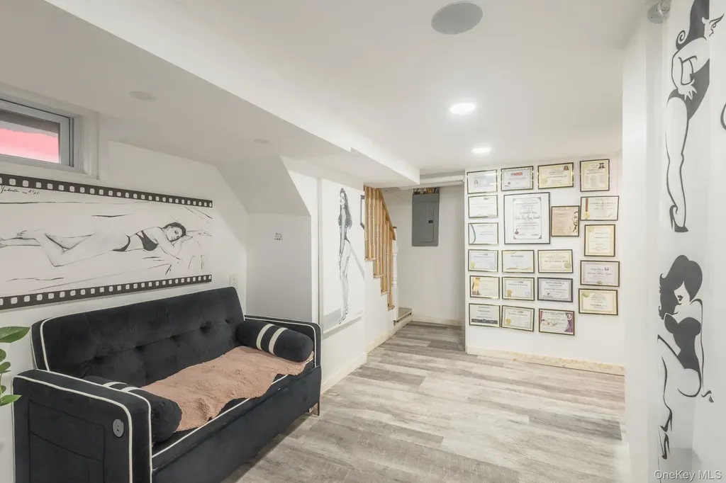 50 Acorn Terrace New Rochelle NY 10801