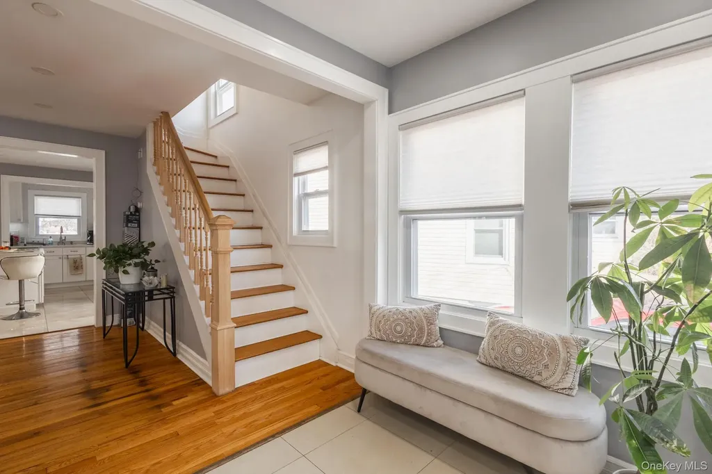 50 Acorn Terrace New Rochelle NY 10801