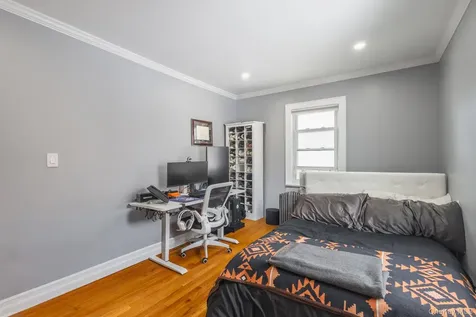 50 Acorn Terrace New Rochelle NY 10801