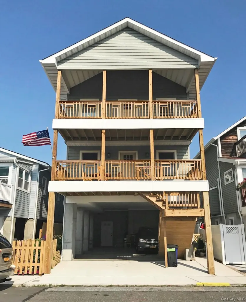62 Delaware Avenue Long Beach NY 11561