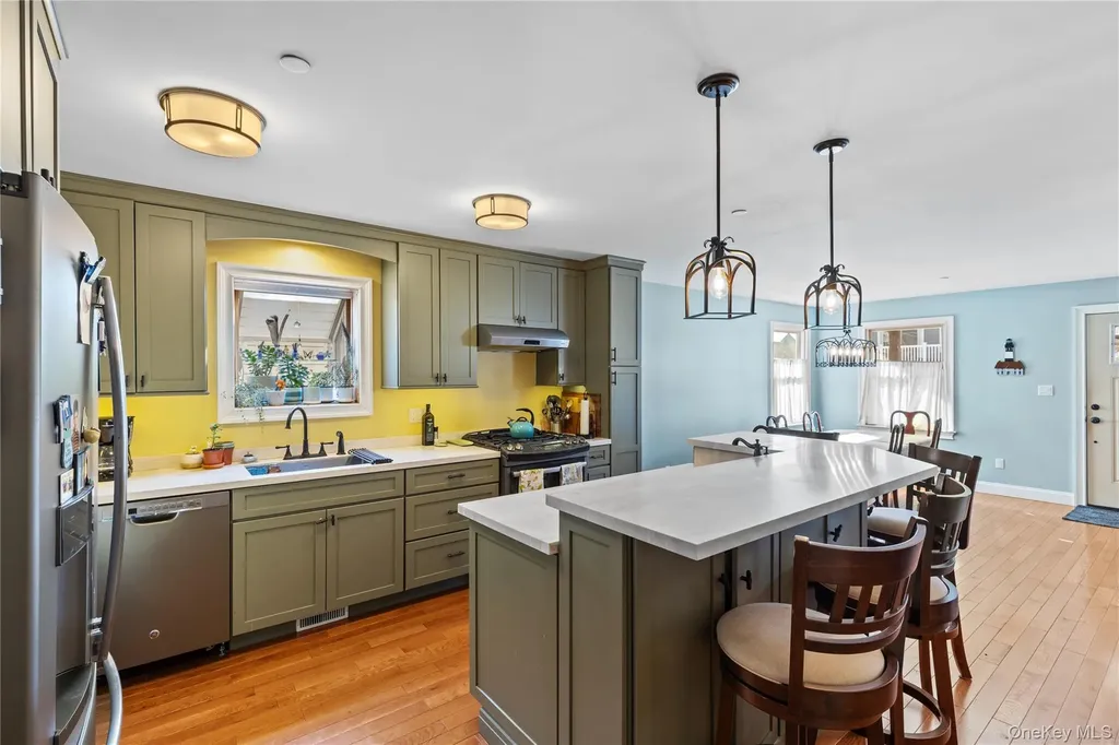 62 Delaware Avenue Long Beach NY 11561