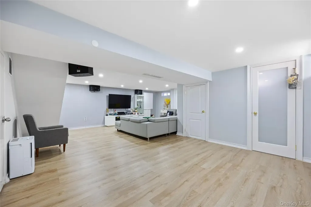 163-40 19th Avenue Whitestone NY 11357