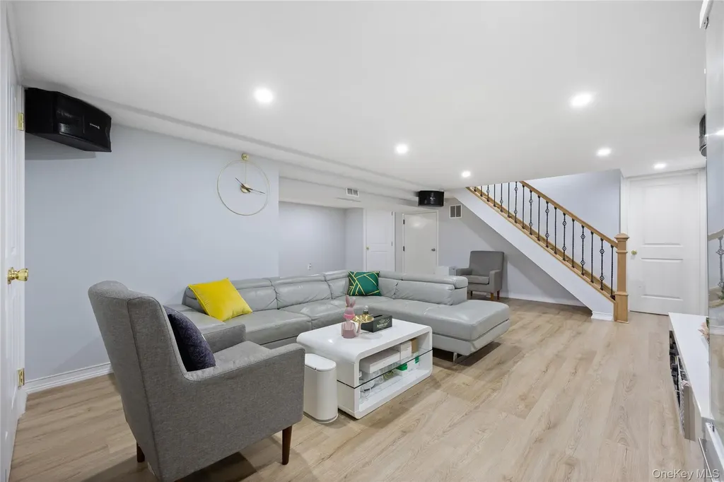 163-40 19th Avenue Whitestone NY 11357