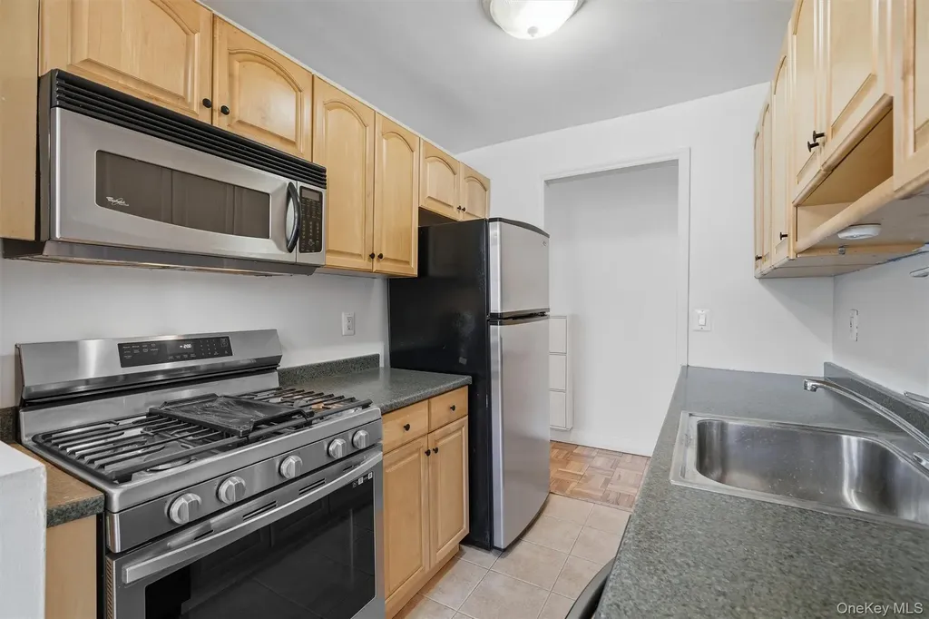 505 Central Avenue White Plains NY 10606