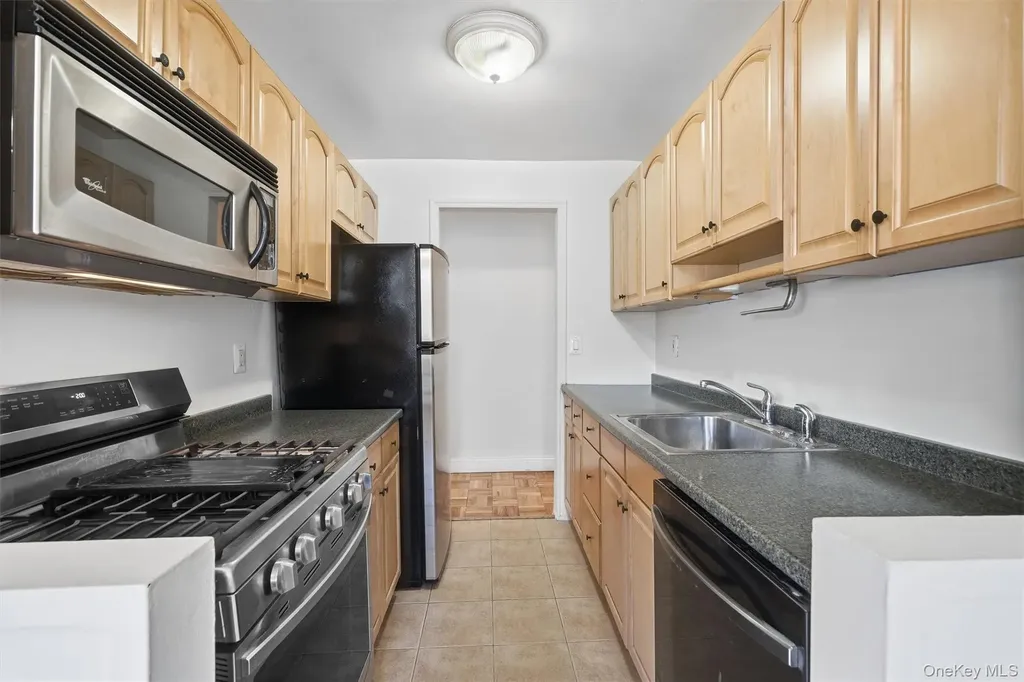 505 Central Avenue White Plains NY 10606
