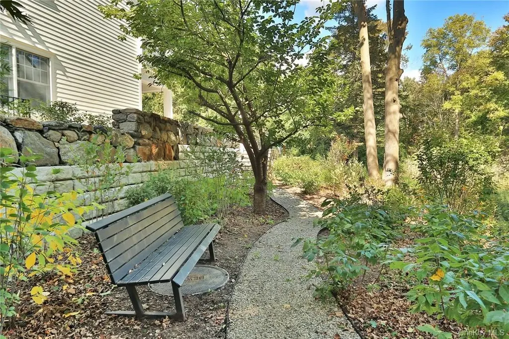 470 Main Street Armonk NY 10504
