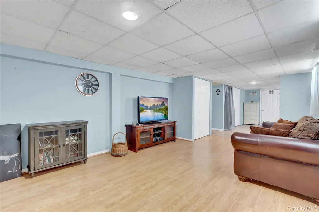 43 Westchester Avenue West Babylon NY 11704