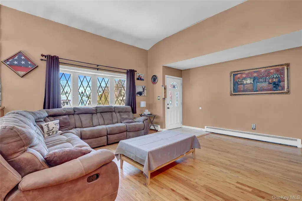 43 Westchester Avenue West Babylon NY 11704