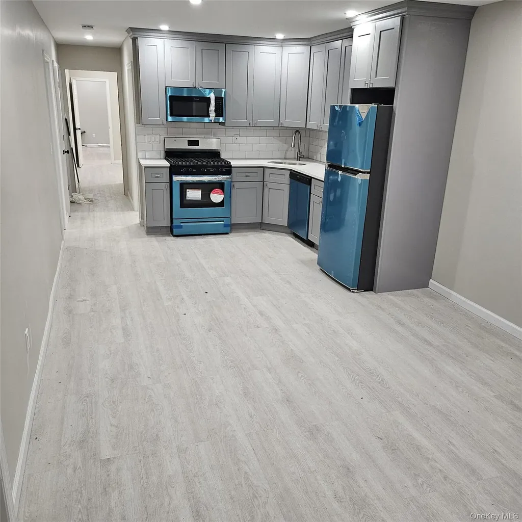 576 Linden Boulevard Brooklyn NY 11203