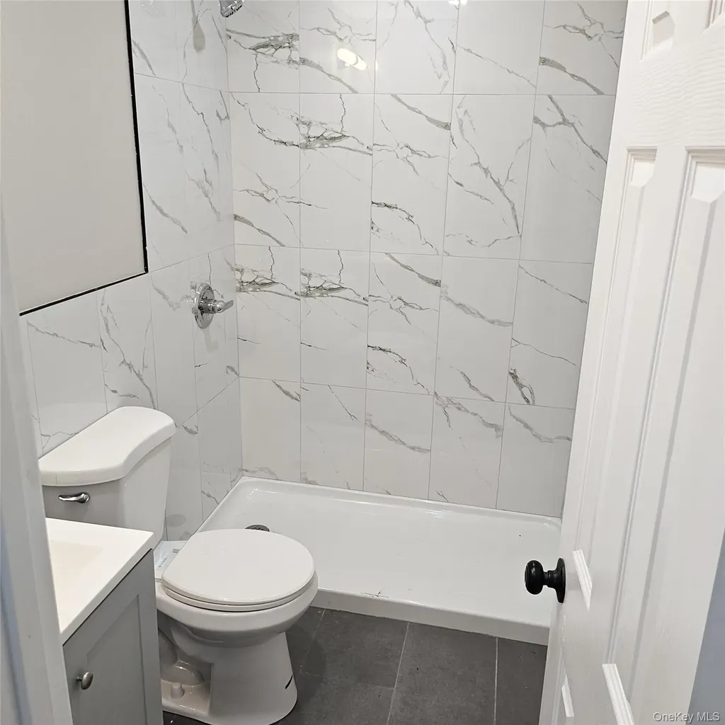 576 Linden Boulevard Brooklyn NY 11203