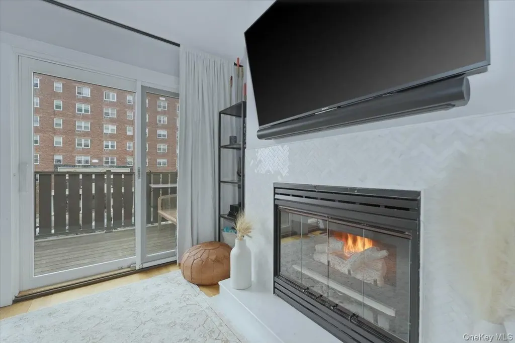 379 W Broadway Long Beach NY 11561