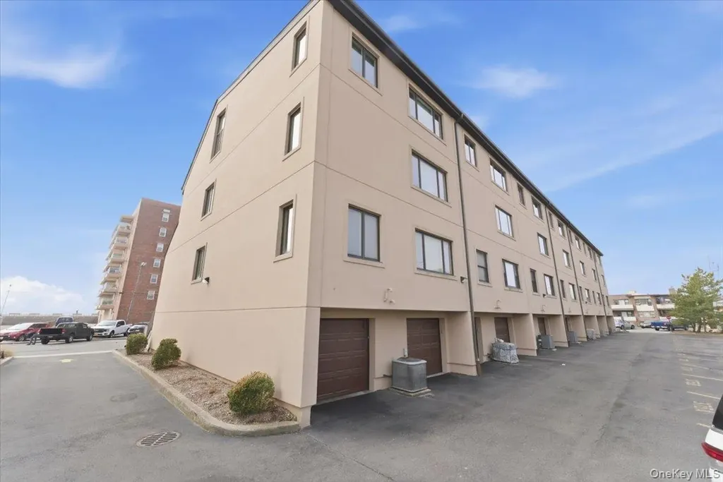 379 W Broadway Long Beach NY 11561
